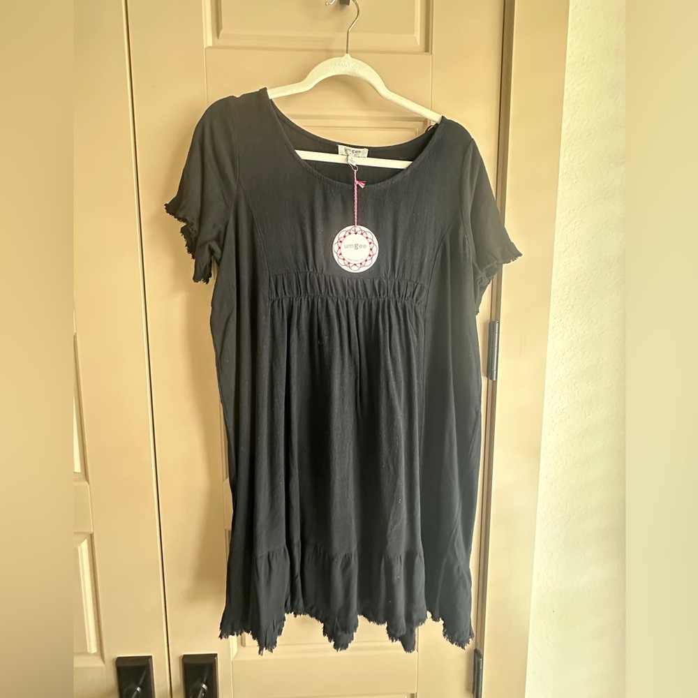 Umgee Women's Short Sleeve Round Neck Ruffle Trim Dress with Frayed Edges